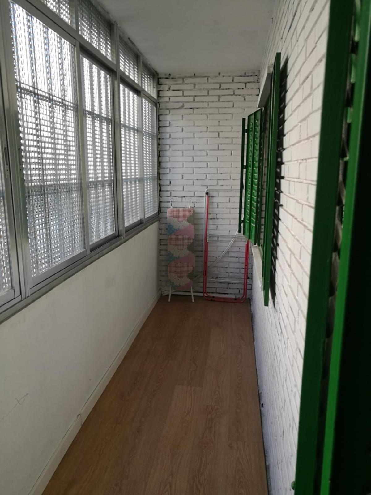 Apartamento 3 Dormitorios En Sanchez Preciados Madrid Esterno foto